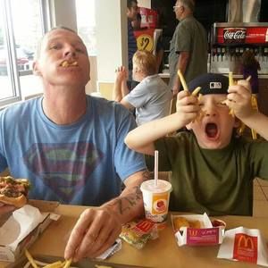 Meet your Posher, Robert